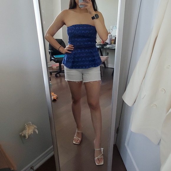 EUC Smart Set Strapless Peplum Top. - Picture 4 of 4